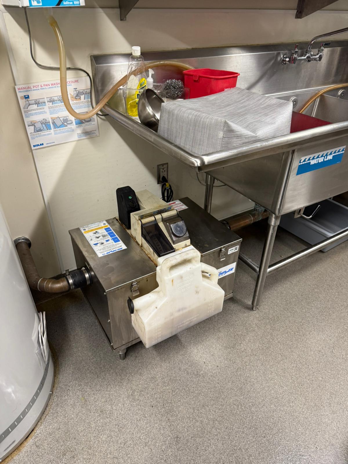 Grease Removal From Restaurant hoods in Los Angeles, Orange, Riverside, San Bernardino, Ventura, Santa Barbara